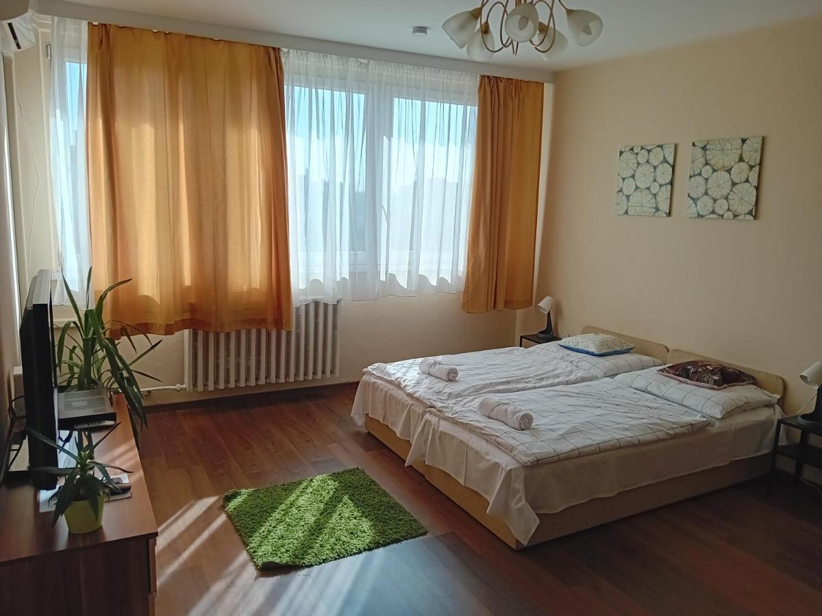Green Belt Apartmann Budapest Exteriör bild